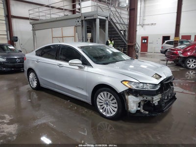 FORD FUSION HYBRID 2016