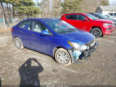 HYUNDAI ACCENT 2012