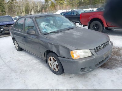 HYUNDAI ACCENT 2001