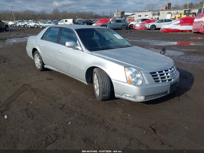 CADILLAC DTS 2010