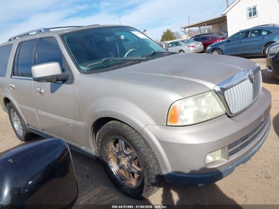 LINCOLN NAVIGATOR 2005