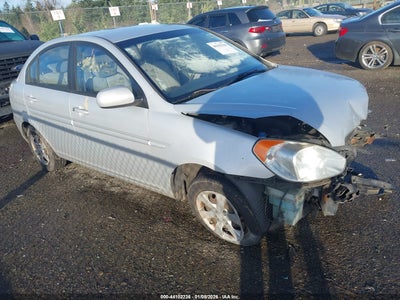 HYUNDAI ACCENT 2011