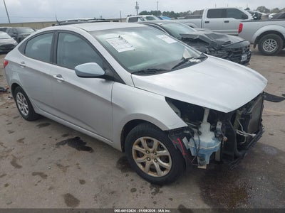HYUNDAI ACCENT 2013