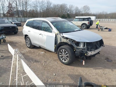 NISSAN PATHFINDER 2016