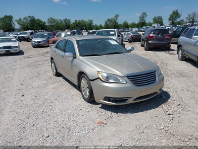 CHRYSLER 200 2014
