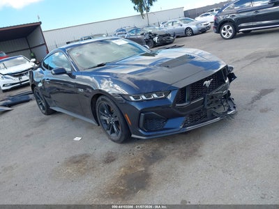 FORD MUSTANG 2024