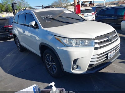 TOYOTA HIGHLANDER 2019