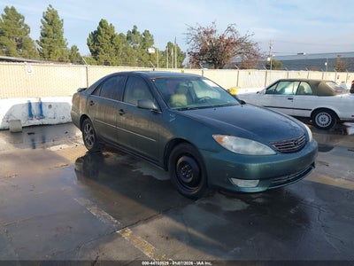 TOYOTA CAMRY 2006