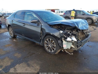 TOYOTA AVALON 2016