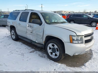 CHEVROLET SUBURBAN 1500 2011