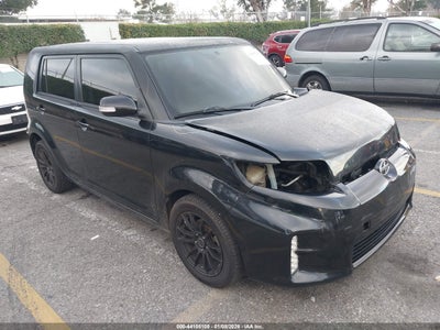 SCION XB 2014