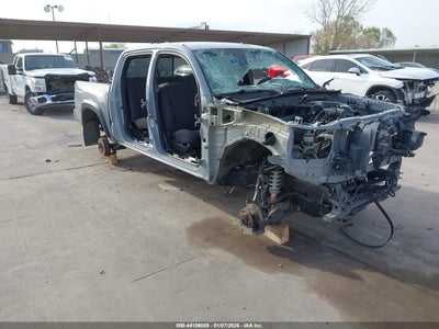 TOYOTA TACOMA 2019