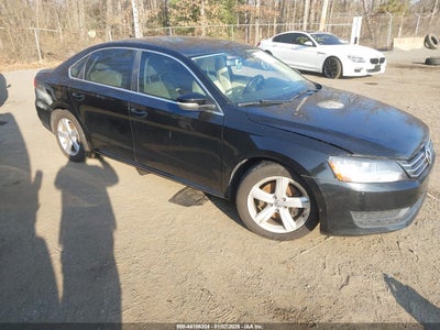 VOLKSWAGEN PASSAT 2014