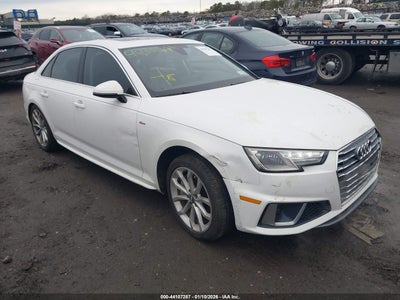 AUDI A4 2019