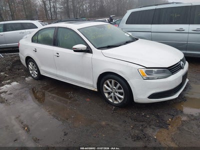 VOLKSWAGEN JETTA 2011