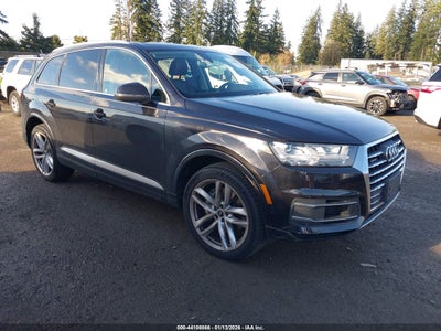 AUDI Q7 2017