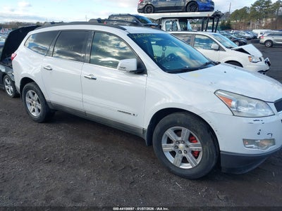 CHEVROLET TRAVERSE 2009
