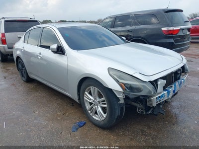 INFINITI Q40 2015