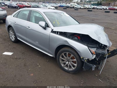AUDI A4 2021