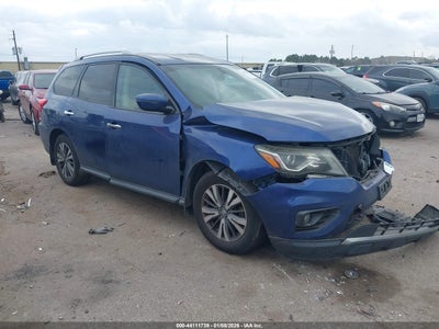 NISSAN PATHFINDER 2017