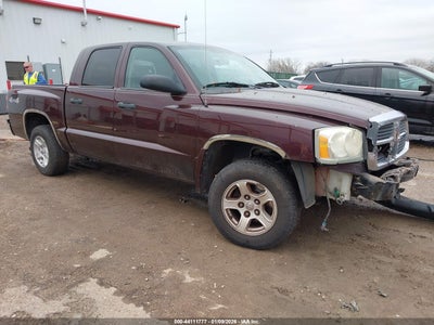 DODGE DAKOTA 2005