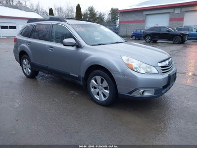 SUBARU OUTBACK 2011