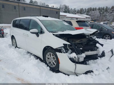 CHRYSLER VOYAGER 2022