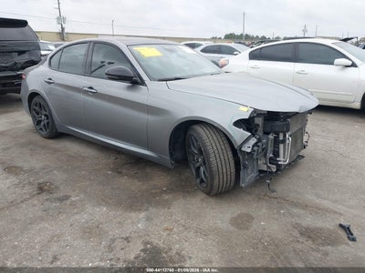 ALFA ROMEO GIULIA 2021