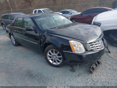 CADILLAC DTS 2010