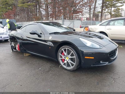 FERRARI CALIFORNIA 2013