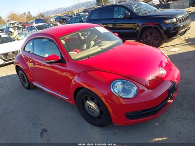 VOLKSWAGEN BEETLE 2014