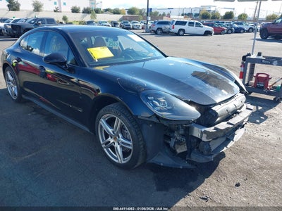 PORSCHE PANAMERA 2018