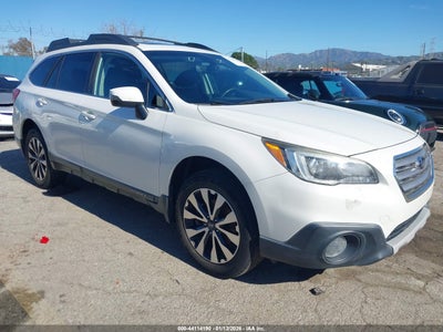 SUBARU OUTBACK 2017