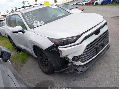 TOYOTA GRAND HIGHLANDER 2025
