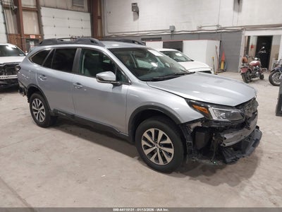 SUBARU OUTBACK 2020