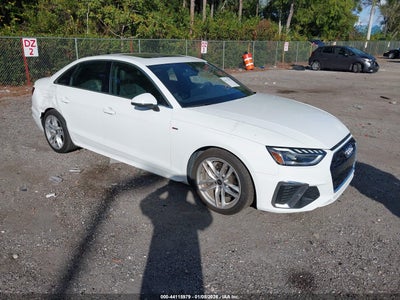 AUDI A4 2022