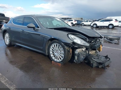 PORSCHE PANAMERA 2014