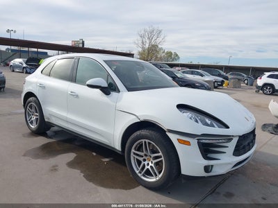 PORSCHE MACAN 2018
