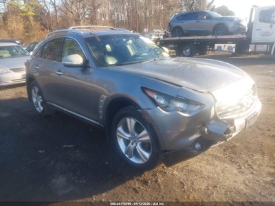 INFINITI FX35 2010