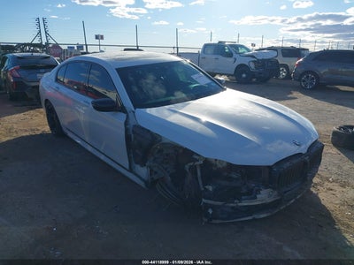 BMW 750I 2016