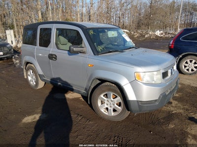 HONDA ELEMENT 2011