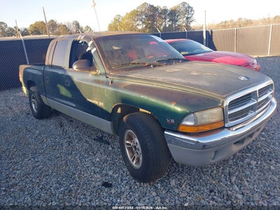 DODGE DAKOTA 2000