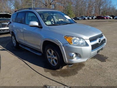 TOYOTA RAV4 2009