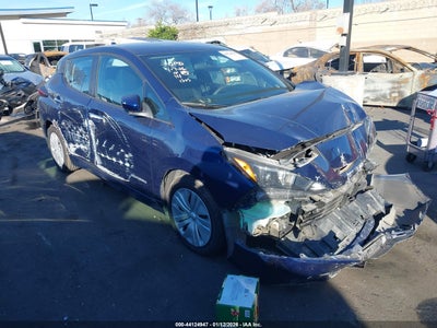 NISSAN LEAF 2018