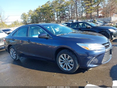TOYOTA CAMRY 2017