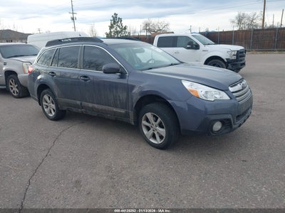 SUBARU OUTBACK 2014