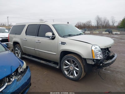 CADILLAC ESCALADE ESV 2014