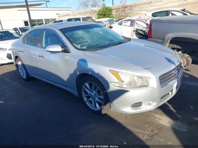 NISSAN MAXIMA 2011