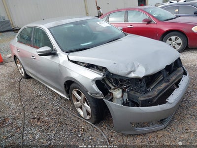 VOLKSWAGEN PASSAT 2014