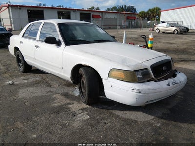 FORD CROWN VICTORIA 2008